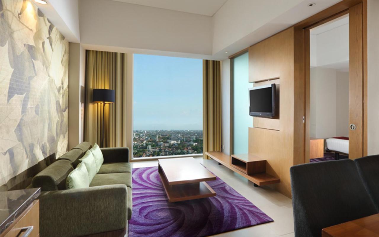 Holiday Inn Bandung Pasteur By Ihg Dış mekan fotoğraf
