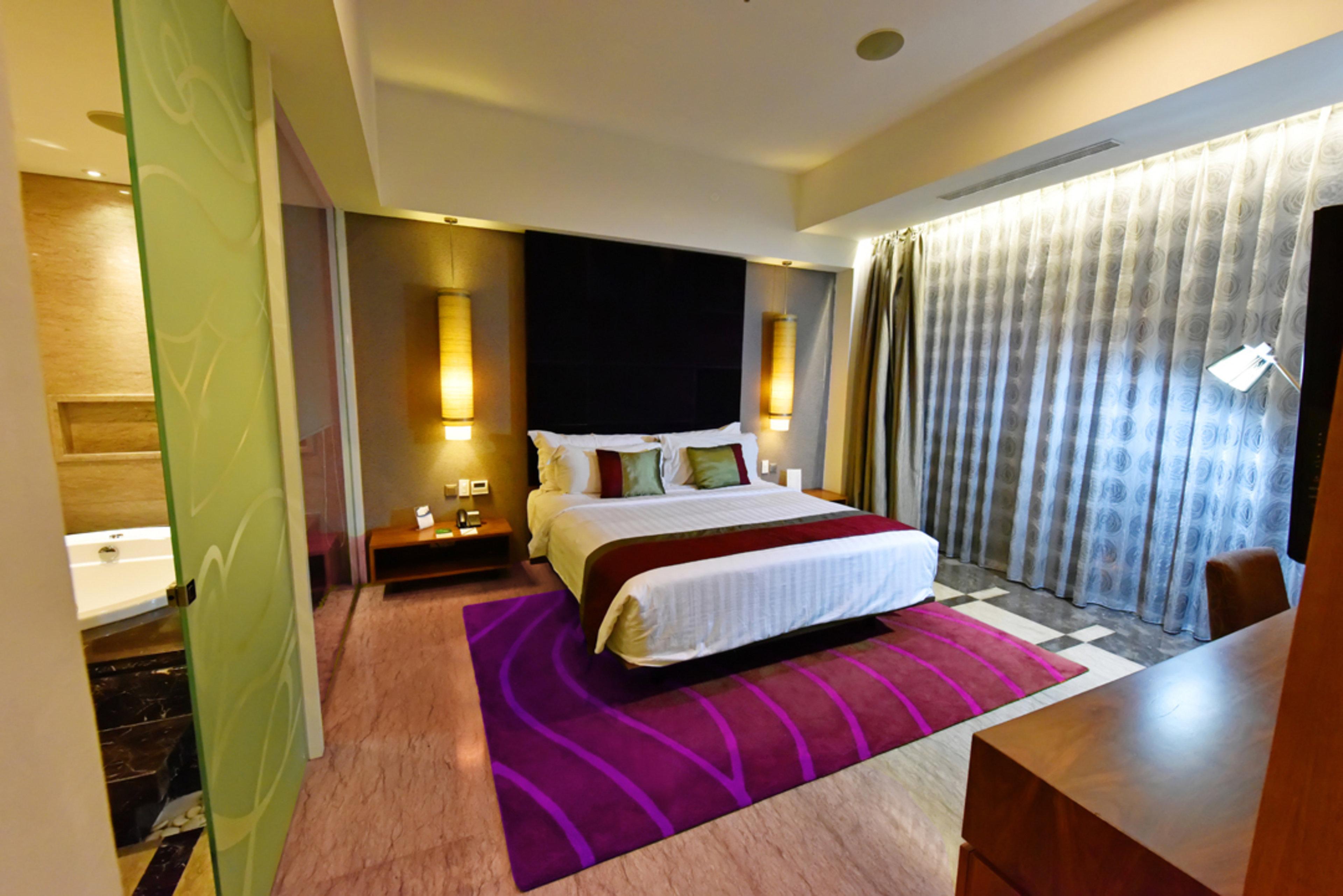 Holiday Inn Bandung Pasteur By Ihg Dış mekan fotoğraf
