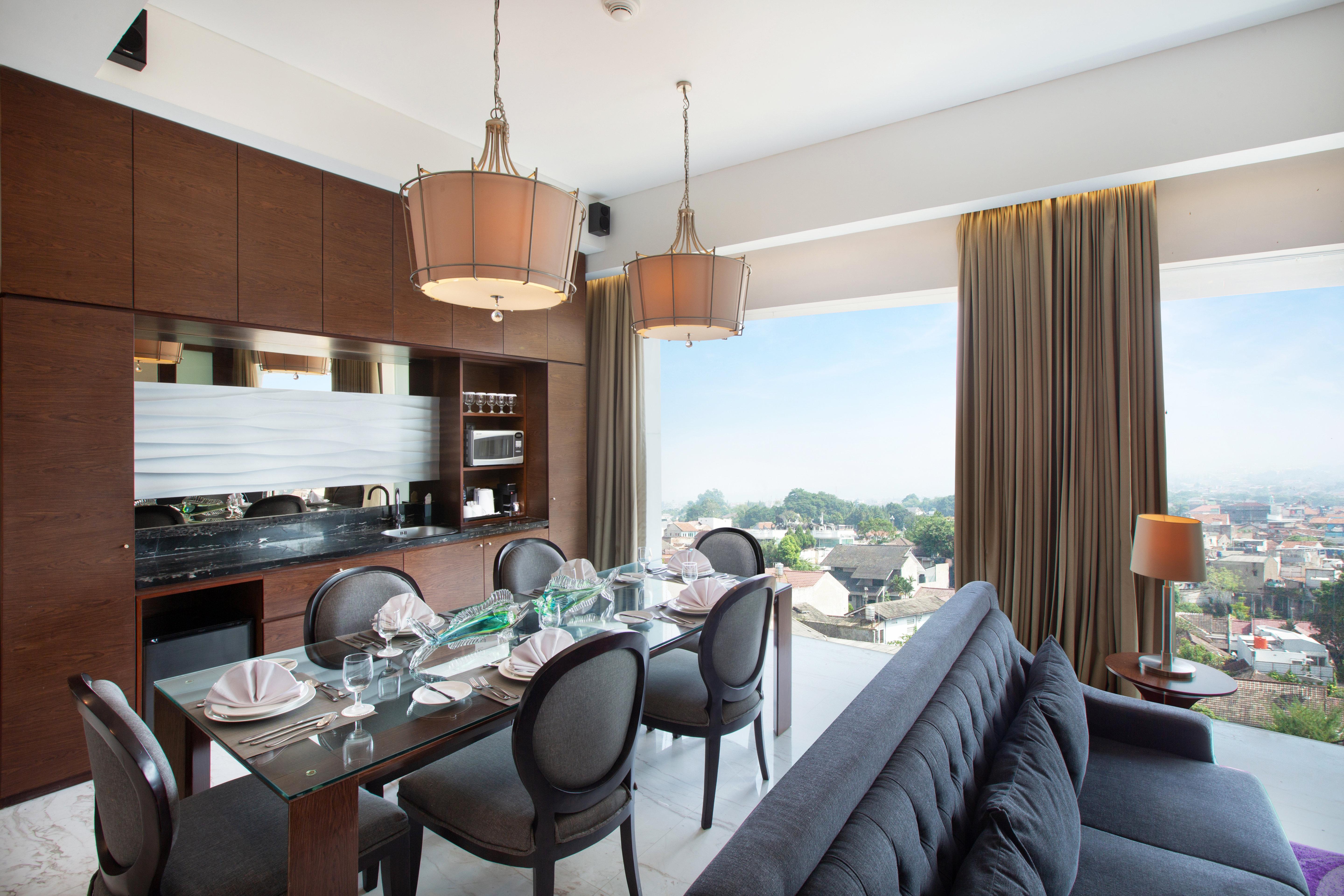 Holiday Inn Bandung Pasteur By Ihg Dış mekan fotoğraf