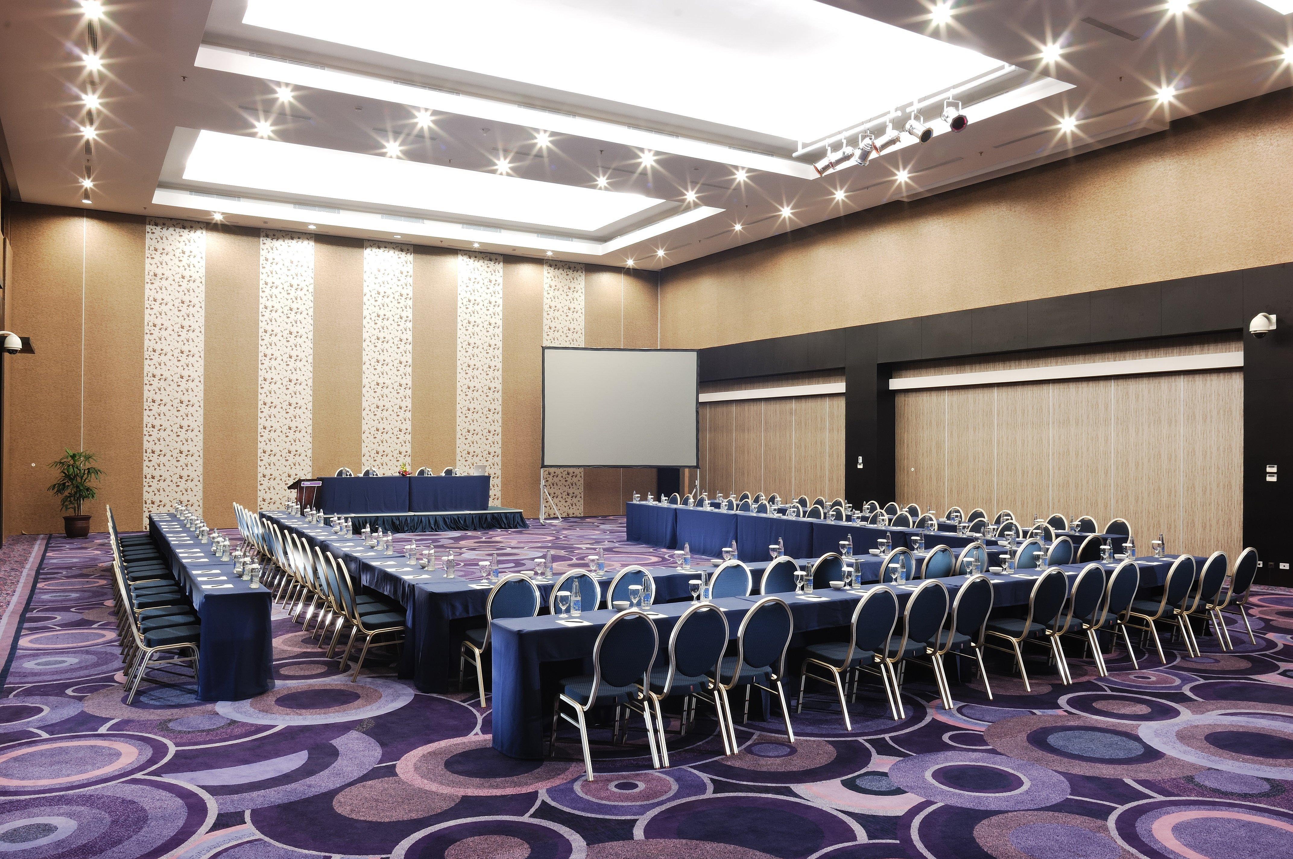 Holiday Inn Bandung Pasteur By Ihg Dış mekan fotoğraf
