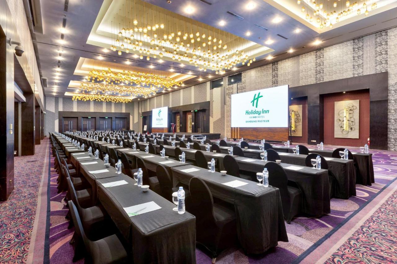 Holiday Inn Bandung Pasteur By Ihg Dış mekan fotoğraf