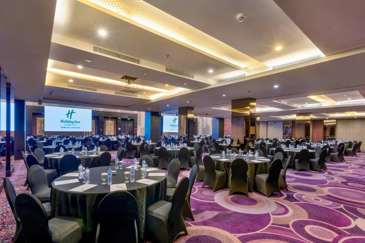 Holiday Inn Bandung Pasteur By Ihg Dış mekan fotoğraf