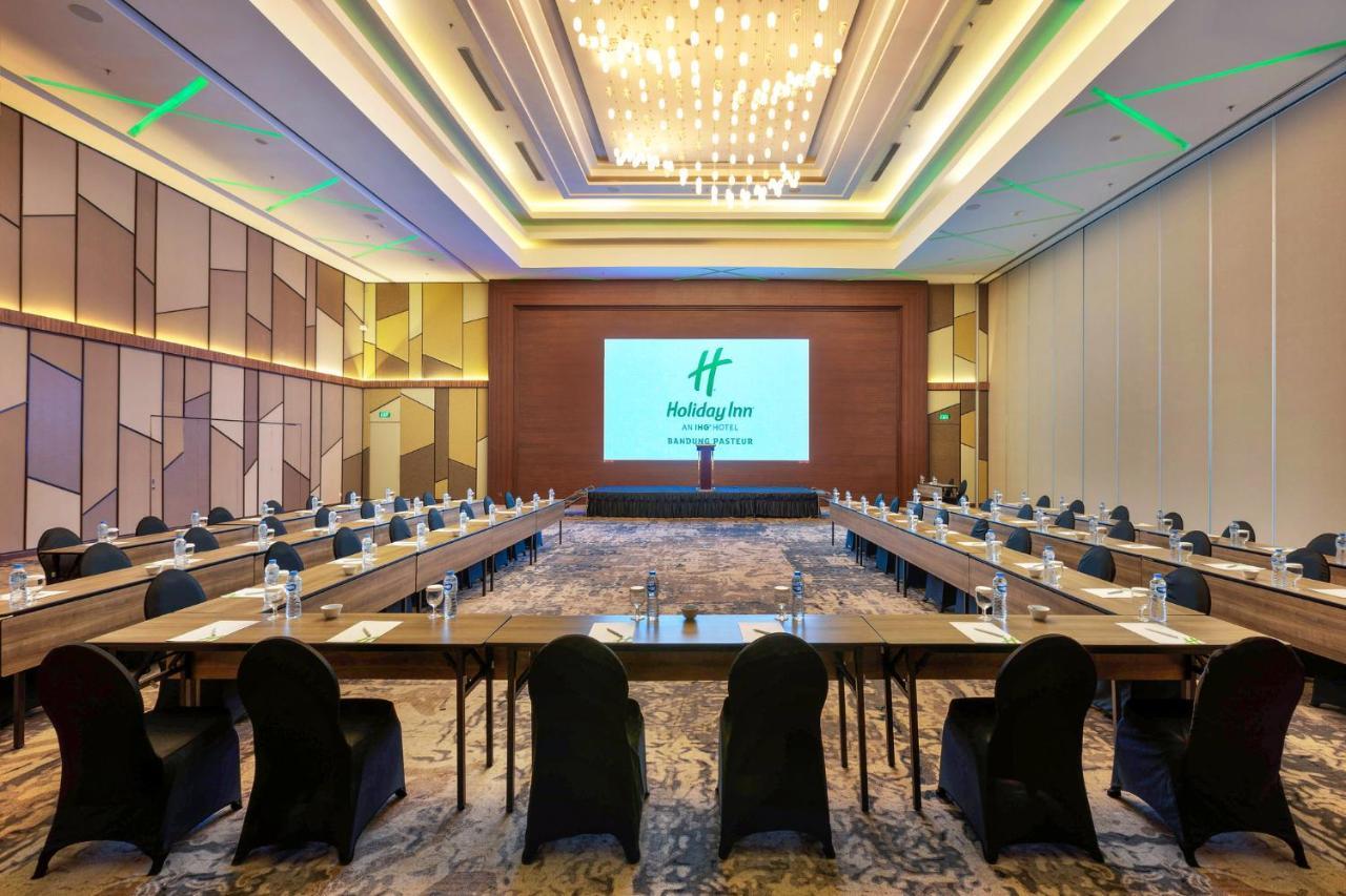 Holiday Inn Bandung Pasteur By Ihg Dış mekan fotoğraf